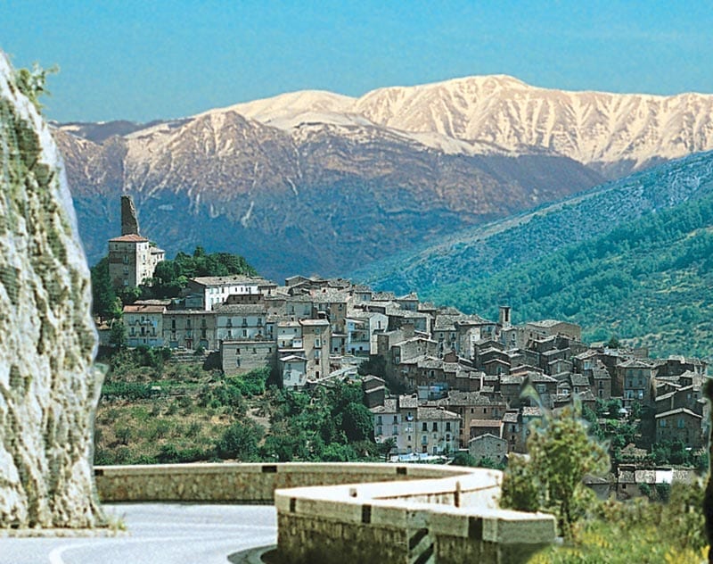 Visit Pacentro, one of the most beautiful towns in Abruzzo Experience BellaVita