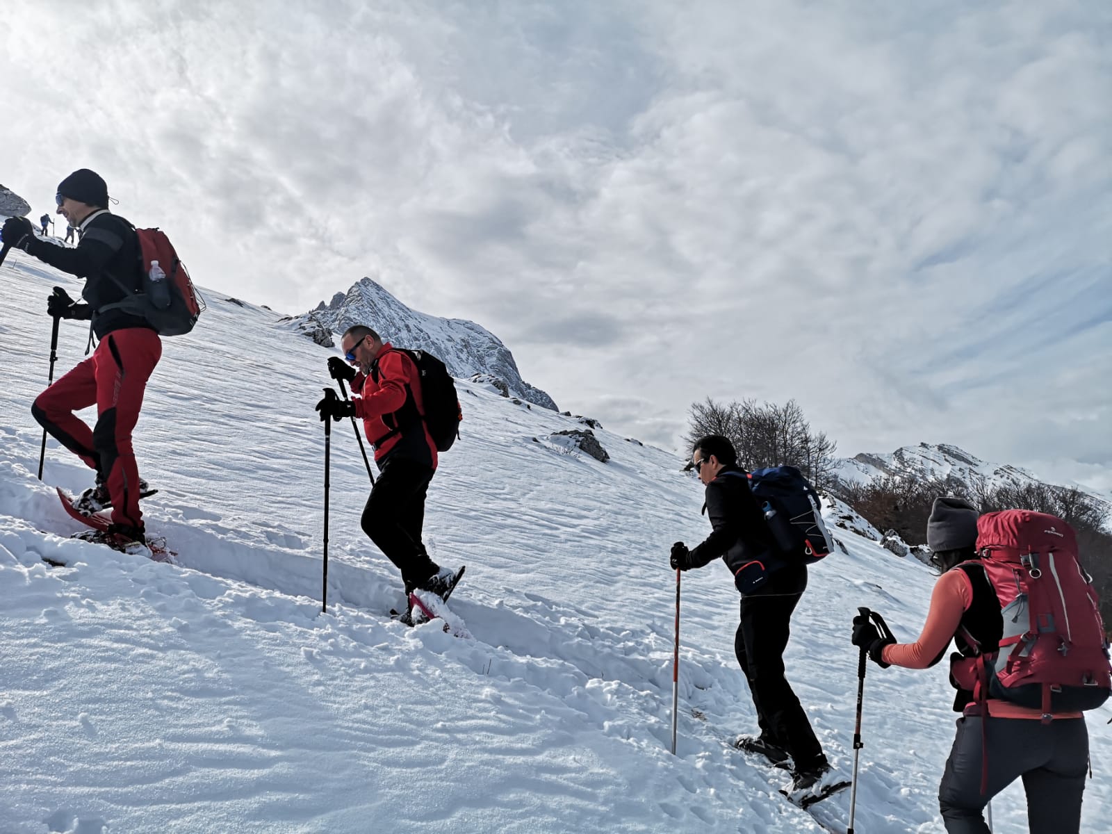 Abruzzo Snowshoe - Snowshoeing in the National Park Experience BellaVita